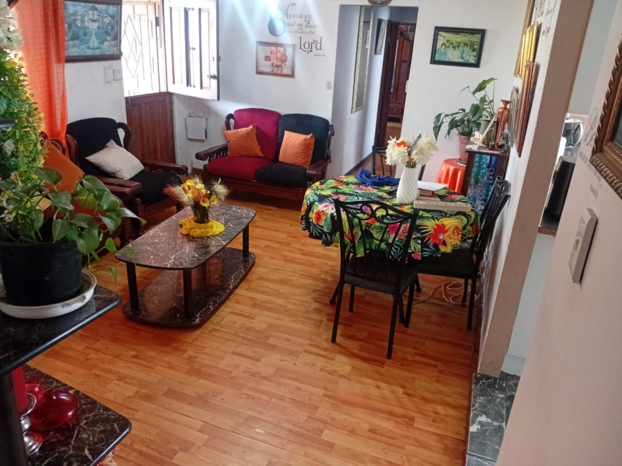 4 Bedroom Property for Sale in Kwanonqaba Western Cape